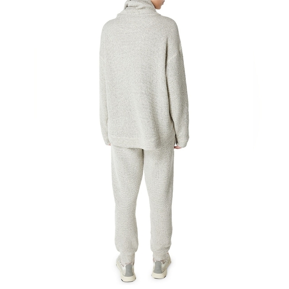 Sweaty Betty- Restful Bouclé Zipneck Sweatshirt - Picture 2 of 16